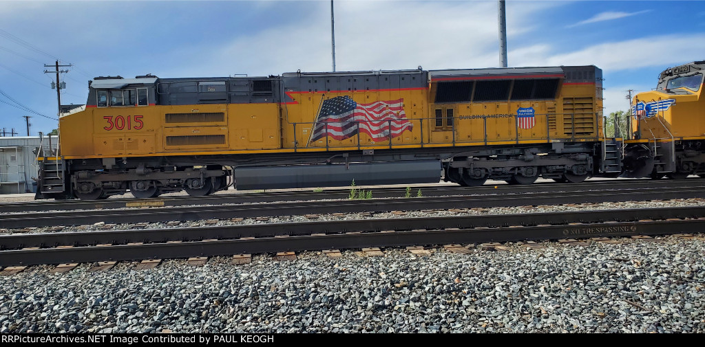 UP 3015 Side Shot as She passes Me By Heading into The UP Ogden Yard 